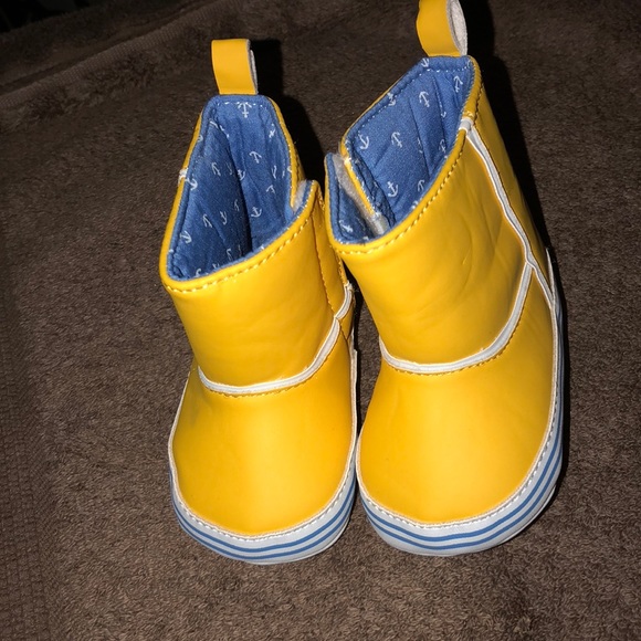 yellow rain boots target